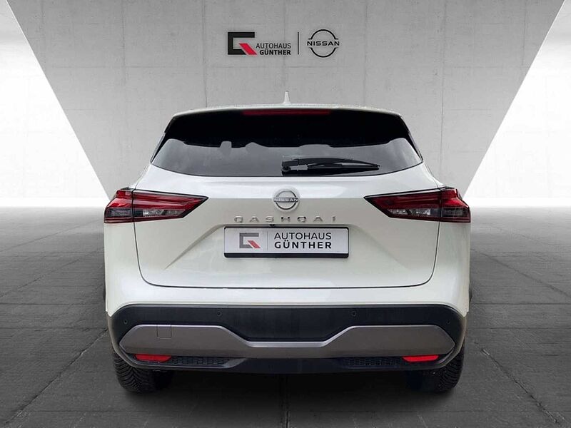 Nissan Qashqai N-Connecta 1.3 MHEV Xtronic Winter Techn.