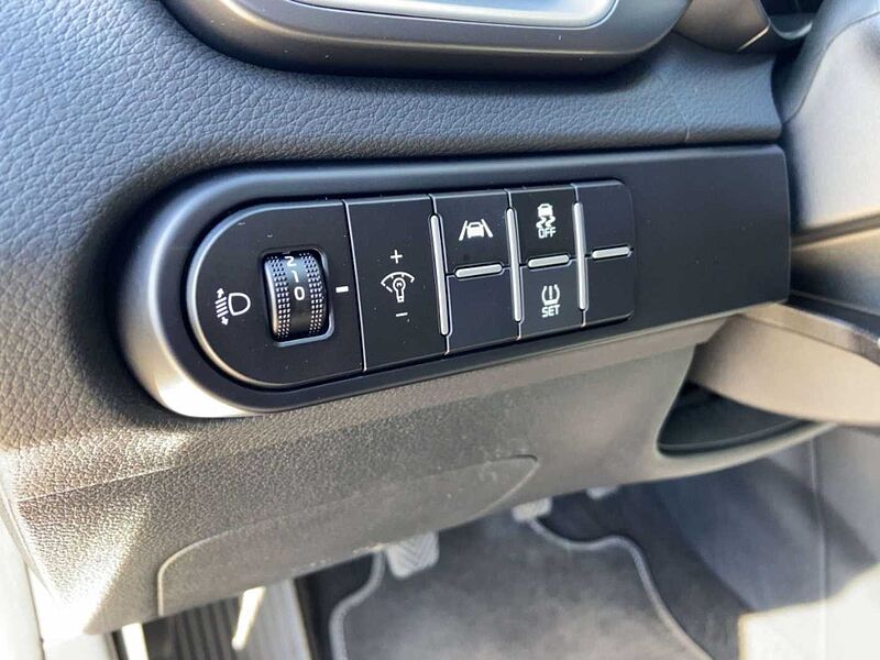 Kia Ceed / cee'd Edition 7 1.0 T-GDI Emotion Kamera CarPlay SitzHzg