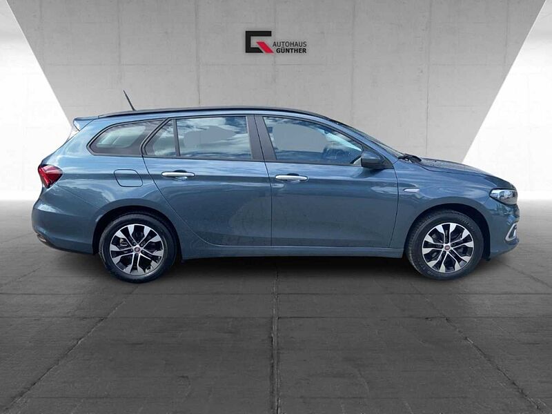 Fiat Tipo City Life Hybrid T4 Sicht & Komfort Paket