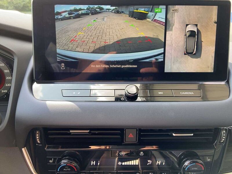 Nissan Qashqai Tekna 1.3 MHEV Xtronic 360°Kamera CarPlay