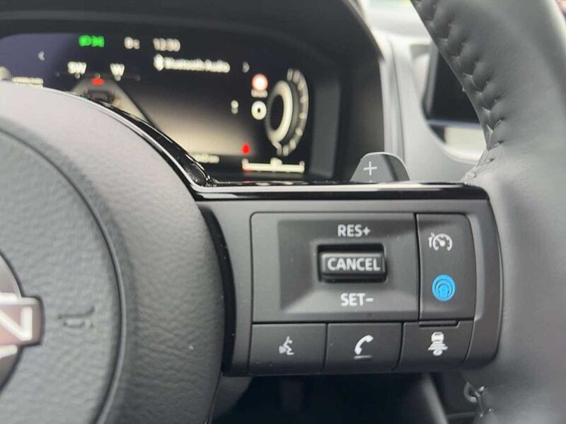 Nissan Qashqai N-Connecta 1.3 MHEV Xtronic Winter Komfort